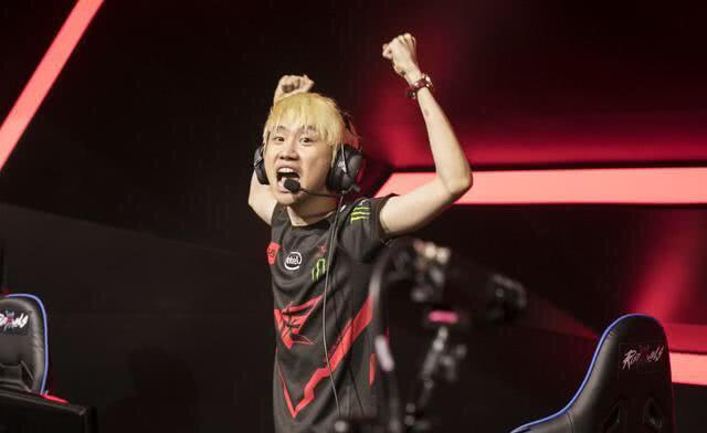 从发球到果 从发球到果