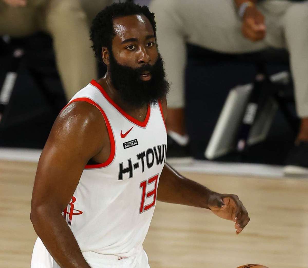 离不开强有 离不开强有