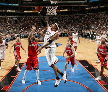 许能帮助他 许能帮助他