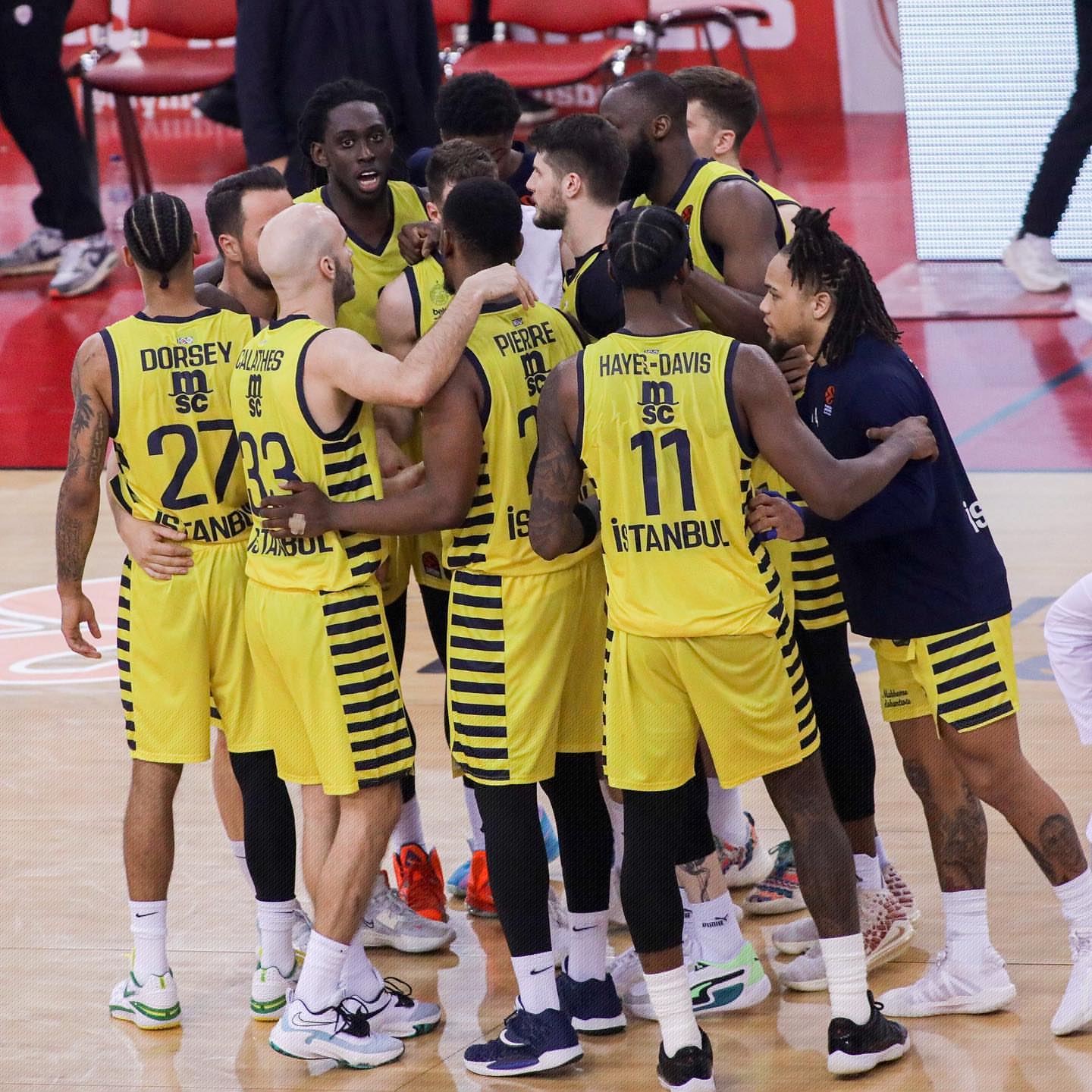 球馆依然打 球馆依然打